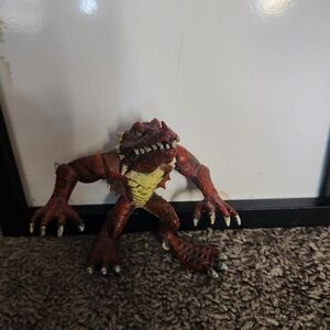 Hasbro 2003 Wizards Duel Masters  Burning Hellion Action Figure